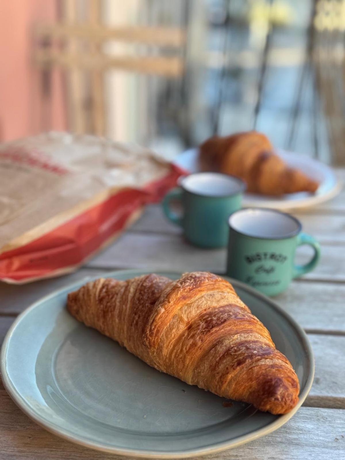 Un Balcon, Au Coeur Du Village كاسيس المظهر الخارجي الصورة